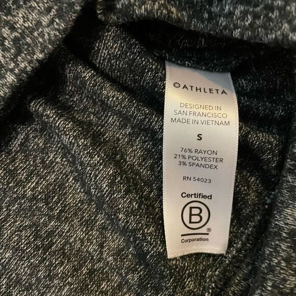 Athleta Mindful Oversized Pullover in Charcoal Grey Heather | S - Picture 3 of 5